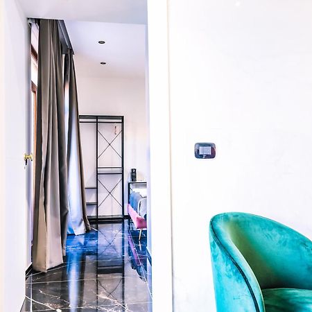 Marmur Luxury Room Лечче Экстерьер фото
